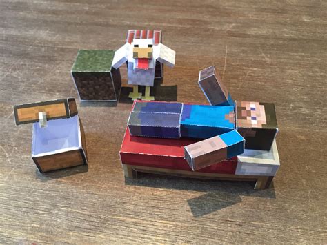The heaviest thing in minecraft is the golden there will be one fight in minecraft. Minecraft Basteln Steve - Minecraft En Papel Papercraft ...