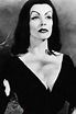 Maila Nurmi in Plan 9 From Outer Space (1959) | Vampira, Macabre ...