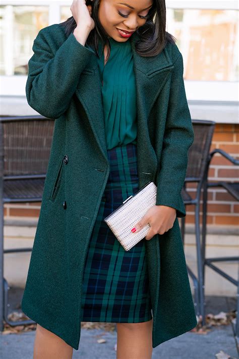 How To Wear Plaid For Work Holiday Jadore Fashion