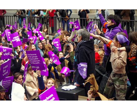 Photo Story Paris Protests Sexist And Sexual Violence Paris Lights Up
