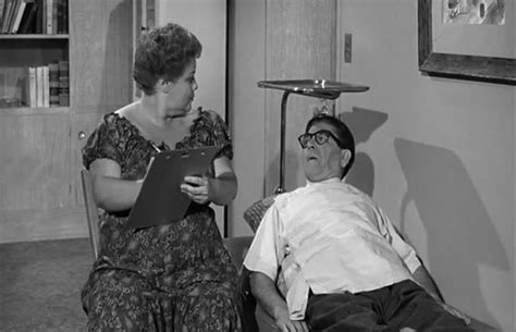 The Three Stooges S 25 E 4 Sweet And Hot Video Dailymotion