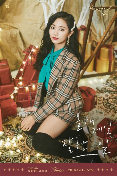 Thưởng Thức Trọn Bộ ảnh Teaser Lung Linh Của Twice Cho Album Giáng Sinh Yeah1 Music