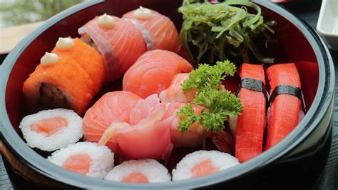 When it comes to halal authentic chinese cuisines, mohd chan is a crowd favourite. O BENTO JAPANESE HALAL RESTAURANT BANGKOK - YouTube