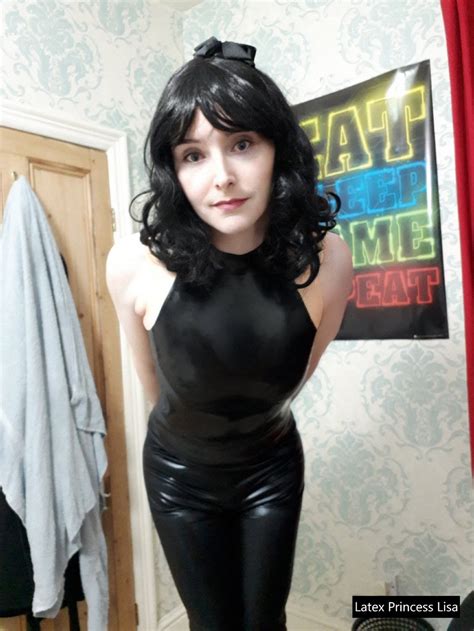 Miss Lisa On Twitter Latex Top Arrived Forgive My Red Vampire Eyes I
