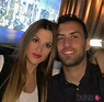 Sergio Busquets y Elena Galera posando juntos - Las WAGs de la Eurocopa ...