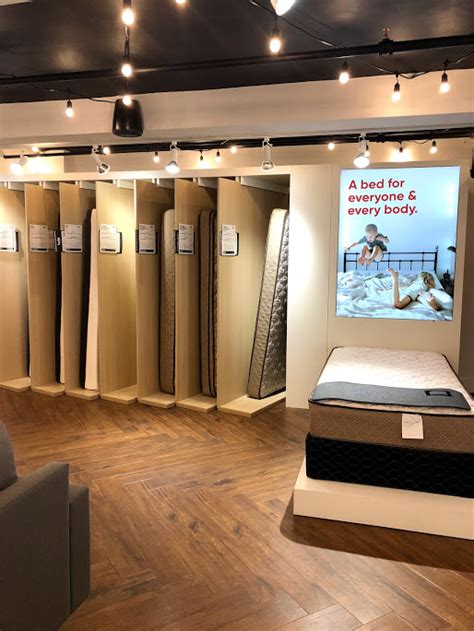 Mattress firm is a reputable retailer of mattresses based in the us has constantly supplied the market with an array of high quality mattresses. A Look Inside Mattress Firm's New Store in New York City ...