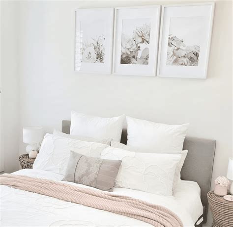 22 Ways To Create A Cozy Minimalist Bedroom