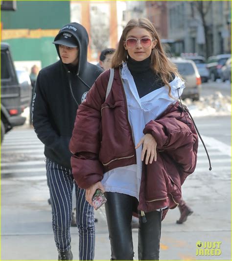 Gigi Hadid Grabs Lunch With Younger Brother Anwar Hadid In Nyc Photo