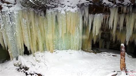 Video Go Inside Eben Ice Caves In Michigans Upper Peninsula