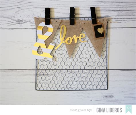 American Crafts Studio Blog Favorite Photo Chicken Wire Frame Tutorial