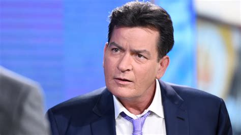 charlie sheen s attack by neighbor caps off rollercoaster year of sobriety single fatherhood