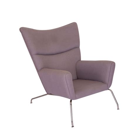 The wing chair was reintroduced at the imm cologne international interiors show 2006, where it won the classic innovation award for its timeless appeal. CH445 Wegner Wing Chair & Ottoman - Foshan Menbro Designer ...