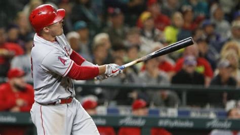 Trout Hits 2 Hrs Again Mariners Belt 4 In 6 3 Win Vs Angels Abc7 Los Angeles