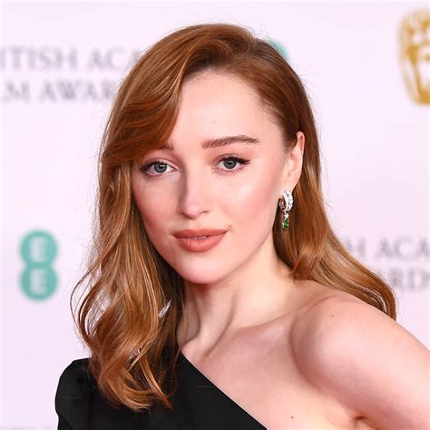 Bafta Awards 2021 These Were The Best Celebrity Hair And Makeup Looks