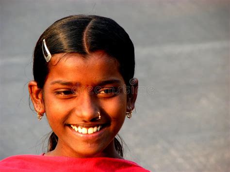 136135 Indian Girl Stock Fotos Freie And Royalty Free Stock Fotos Von Dreamstime