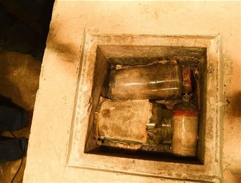 After Two Centuries This Hidden Time Capsule Was Discovered In Baltimore