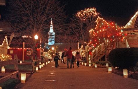 Experience A Mystic Connecticut Christmas This Season