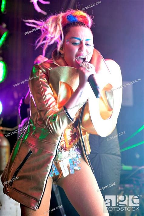Miley Cyrus Flaming Lips Live Lipstutorial Org