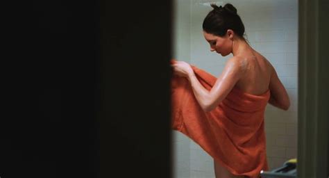 Nude Video Celebs Samantha Robinson Sexy Three Worlds
