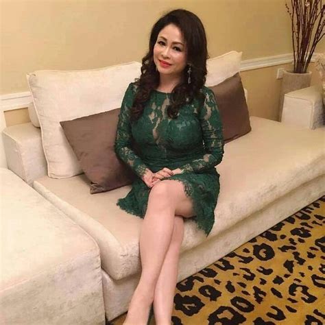 We have real connections of sugar mummies based in malaysia who are doing wonderful businesses. Malaysia Sugar Mummy Numbers For Serious Relationship - Pooyia