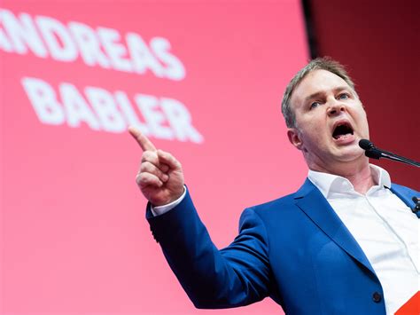 Fehler bei Auszählung: Babler ist neuer SPÖ-Chef - Österreich - VIENNA.AT