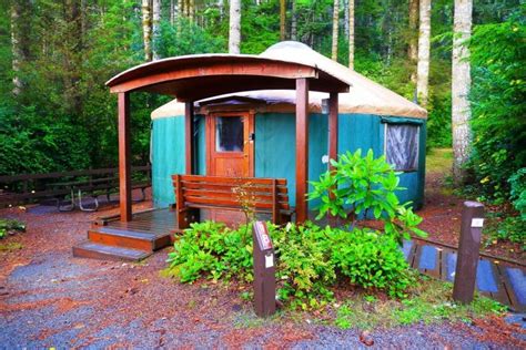 10 Spectacular Yurt Camping Rentals In Oregon Territory Supply