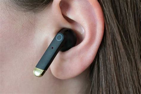 Listen To Music With Comfort And Style With These Wireless Earbuds