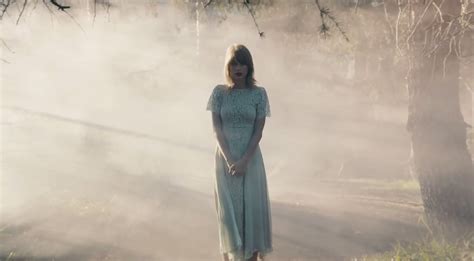 ❝wait for the signal, and i'll meet you after dark / show me the places where the others gave you scars ❞ folklore and evermore by taylor swift | see more about aesthetic, taylor swift and folklore. Taylor Swift's Dress in "Style" Music Video | POPSUGAR Fashion