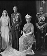 King George V and Queen Mary in the wedding day of future George VI and ...