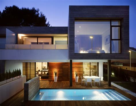 Gallery Of Six Semi Detached Houses Isolated House In Rocafort