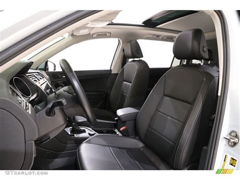 Titan Black Interior 2019 Volkswagen Tiguan SE 4MOTION Photo 136832506