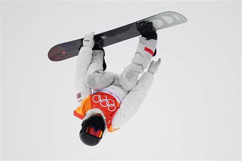 Snowboard Mens Halfpipe Gold Medalist Shaun White 2018 Winter