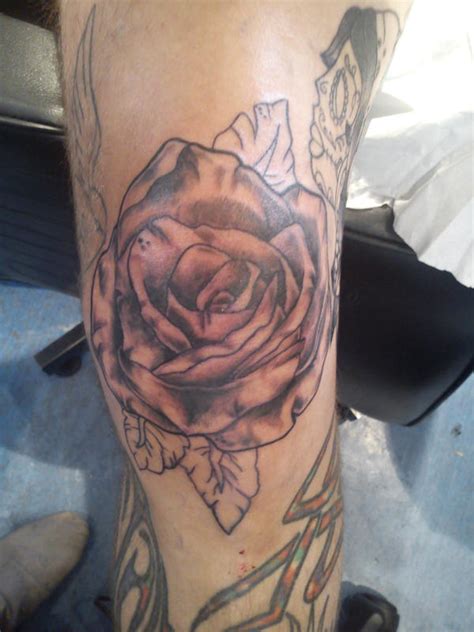 Rose Tattoo On Knee By Malitia Tattoo89 On Deviantart