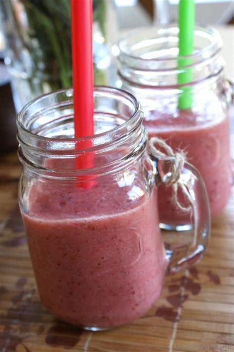 Summer Favorite Apple And Strawberries Smoothie Recipe ChefDeHome Com