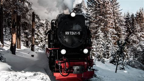 Download Wallpaper 2560x1440 Locomotive Train Smoke