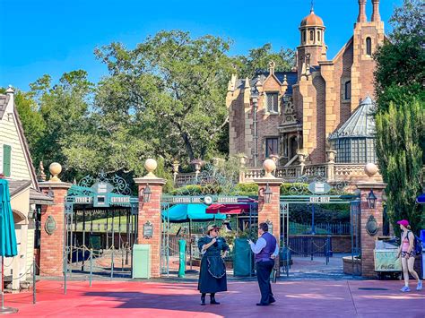 Haunted Mansion Is Officially Closed For Refurbishment