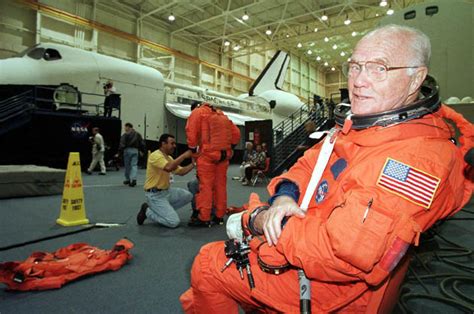 john glenn the first and oldest american astronaut to orbit the earth dies at 95