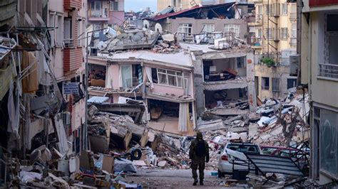Earthquake Becomes Deadliest In Turkeys Modern History Middle East Eye