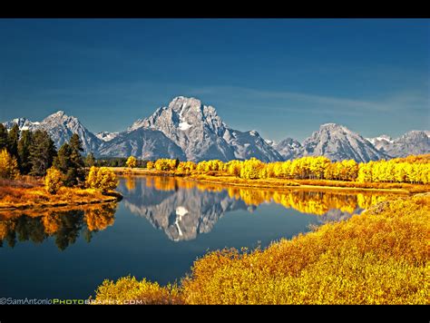 Reflecting On The Fall Colors At Oxbow Bend Grand Teton Flickr