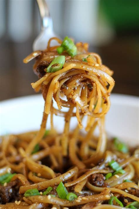 2 in small bowl, beat soy sauce, brown sugar, gingerroot, sesame oil, garlic and pepper flakes until sugar is dissolved. Mongolian Ground Beef Noodles | Beef recipes for dinner ...