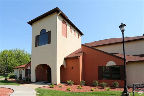 Mission Viejo Villas Apartments In Evansville In
