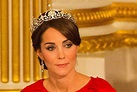 Kate Middleton incoronata! Ora sì che è una vera, splendida regina ...