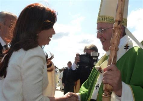 Cristina Kirchner Saludó Al Papa Francisco En El Altar La Gaceta Salta