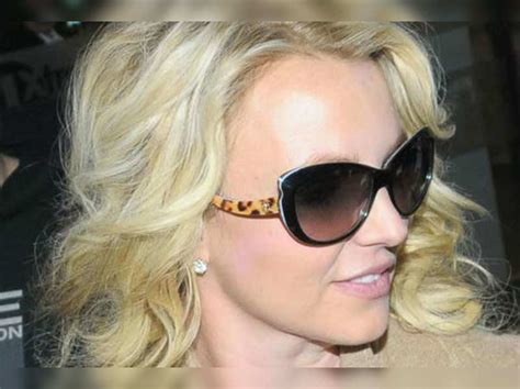 Wardrobe Malfunction Britney Spears Suffers Wardrobe Malfunction On