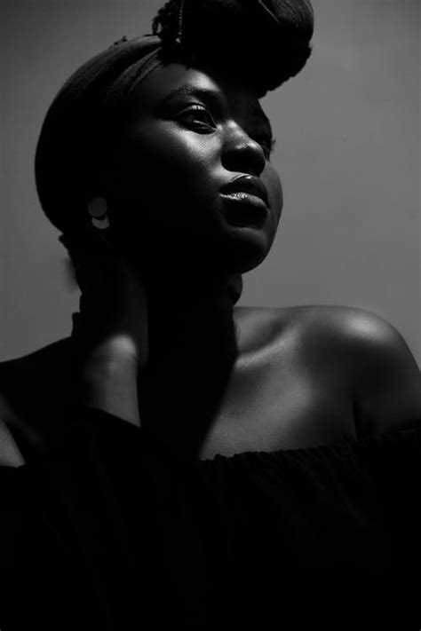 1000 Interesting Black Woman Photos Pexels · Free Stock Photos