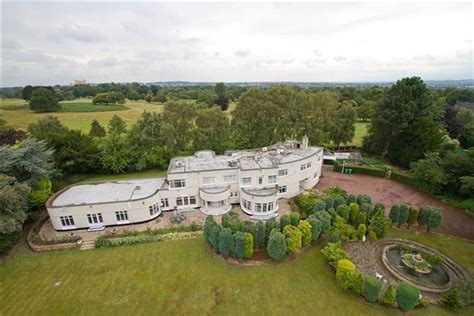 Euromillions Winners Mansion Host Drug Addicts Onelotto Lottery News