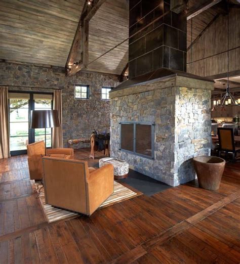Tour A Texas Ranch House That Will Leave You Speechless Home Fireplace