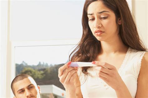 اسباب تاخر الحمل في بداية الزواج بمبي