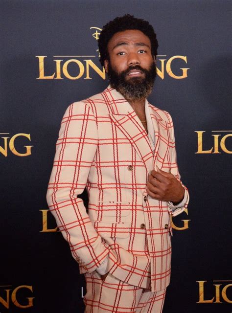 In Photos Beyonce Donald Glover Attend The Lion King Premiere All