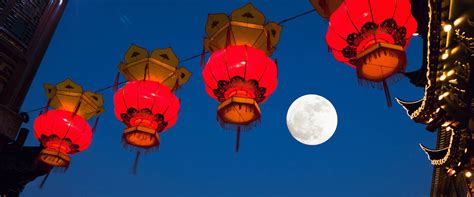 The date of the 2018 moon festival is 9/24/2018 in china. Mid-Autumn Festival 2017 and 2018 - Public Holidays China